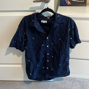 Gap short sleeve button up